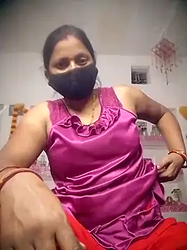 QRESABABY online show from October 25, 2025, 2:39 pm