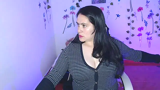 Snapshot of jenny__666 chatting on December 4, 2025, 11:48 pm jenny 666 online show from December 4, 2025, 11:48 pm