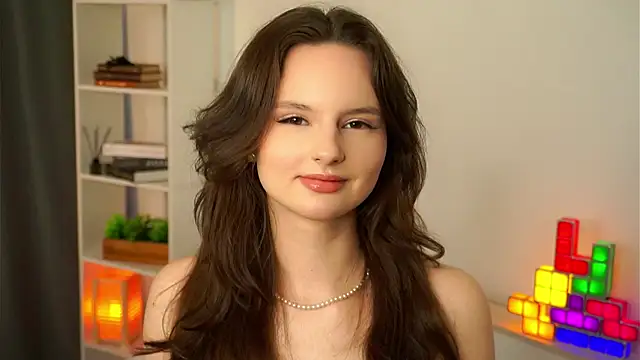 Snapshot of AlonaBackers chatting on October 25, 2025, 10:03 am AlonaBackers online show from October 25, 2025, 10:03 am