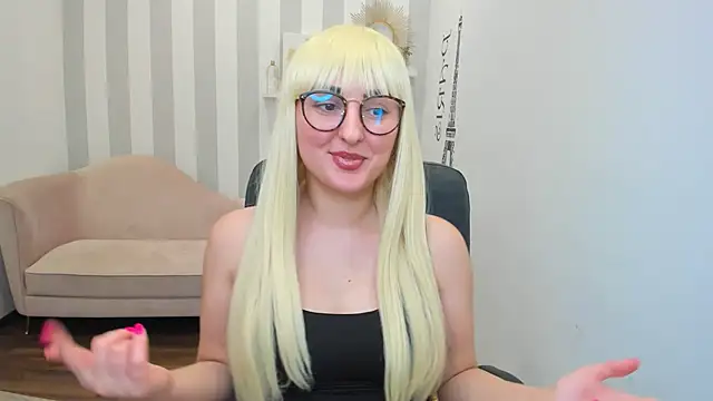 NoraSimons online show from February 5, 2026, 9:27 am