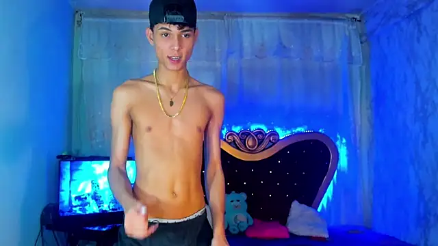 Snapshot of boyswantingplay chatting on February 28, 2026, 4:50 pm boyswantingplay online show from February 28, 2026, 4:50 pm