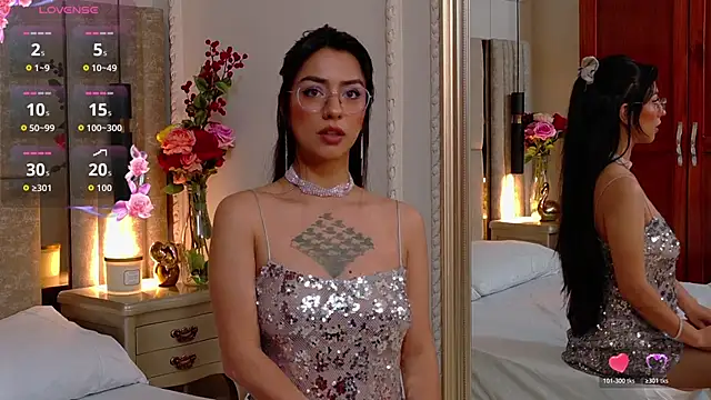 Penelope-Cross online show from February 12, 2026, 2:06 pm