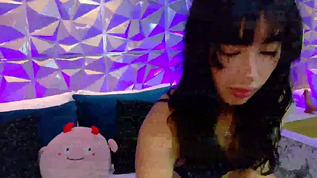 Snapshot of AdelineJhones chatting on July 15, 2026, 10:17 pm AdelineJhones online show from July 15, 2026, 10:17 pm