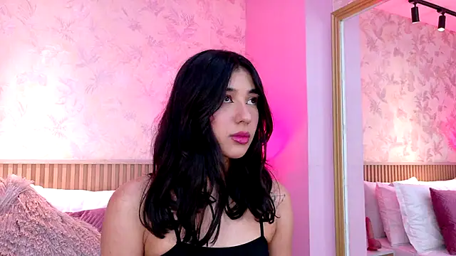 Snapshot of AdelineJhones chatting on November 18, 2025, 5:49 pm AdelineJhones online show from November 18, 2025, 5:49 pm