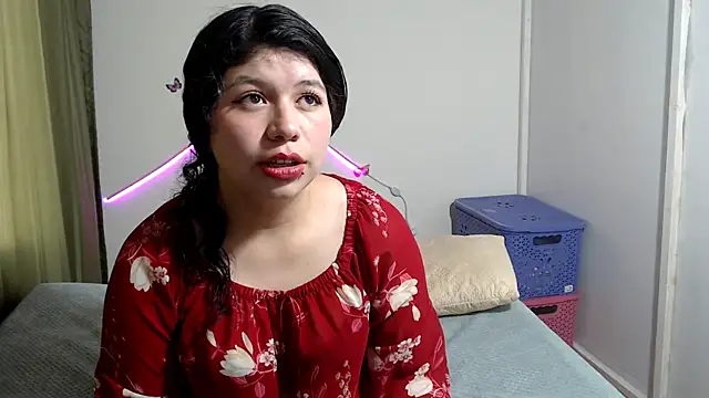 Snapshot of BRYXS1 chatting on November 21, 2025, 6:18 pm BRYXS1 online show from November 21, 2025, 6:18 pm