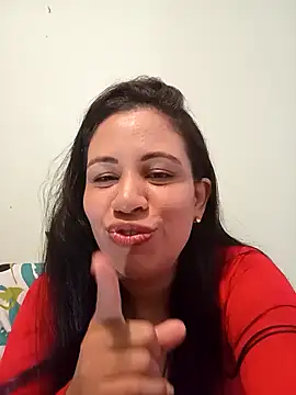 Snapshot of LeilaTaylor chatting on November 10, 2025, 1:05 pm LeilaTaylor online show from November 10, 2025, 1:05 pm