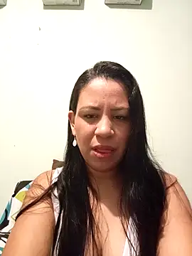 Snapshot of LeilaTaylor chatting on November 14, 2025, 1:04 pm LeilaTaylor online show from November 14, 2025, 1:04 pm