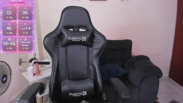 Snapshot of Amira_princess chatting on November 11, 2025, 7:19 pm Amira princess online show from November 11, 2025, 7:19 pm