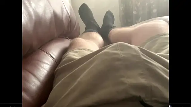 Snapshot of irnbru77 chatting on December 18, 2025, 11:36 am irnbru77 online show from December 18, 2025, 11:36 am