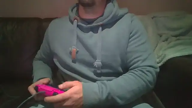 Snapshot of Me2YouYou2Me22 chatting on October 25, 2025, 11:20 am Me2YouYou2Me22 online show from October 25, 2025, 11:20 am