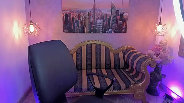 Noa clk online show from October 24, 2025, 4:00 am