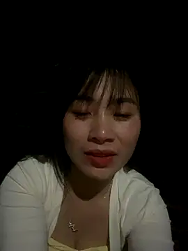 Snapshot of o-one-o chatting on December 14, 2025, 12:33 pm o-one-o online show from December 14, 2025, 12:33 pm