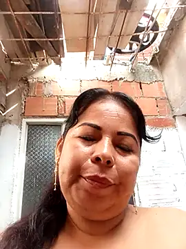 Snapshot of mother2-divorced chatting on November 16, 2025, 1:27 pm mother2-divorced online show from November 16, 2025, 1:27 pm