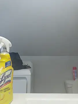 BulbasaurIsmettv online show from October 30, 2025, 3:42 pm