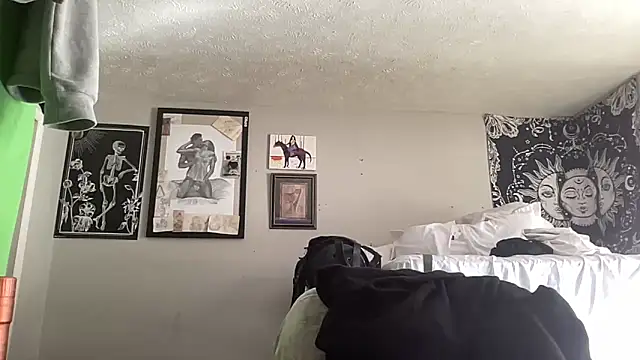 OnGodV1Ooutta10 online show from November 8, 2025, 4:32 pm