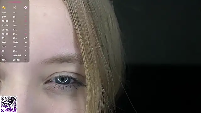 Snapshot of BarbaraViggiani chatting on October 30, 2025, 5:10 pm BarbaraViggiani online show from October 30, 2025, 5:10 pm