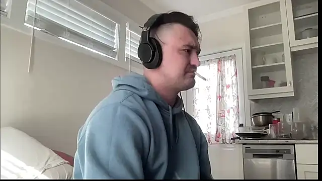 andrenoma427 online show from February 6, 2026, 6:15 pm