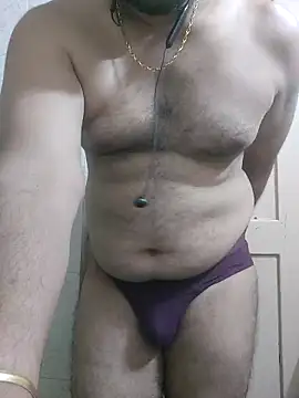 Squeezedkela online show from October 30, 2025, 6:16 pm