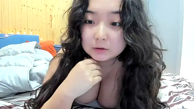 Snapshot of miomyao chatting on December 23, 2025, 5:18 am miomyao online show from December 23, 2025, 5:18 am