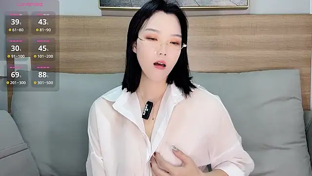 Snapshot of upoo7lt chatting on December 18, 2025, 3:11 am upoo7lt online show from December 18, 2025, 3:11 am