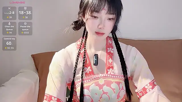 upoo7lt online show from April 6, 2026, 3:57 am