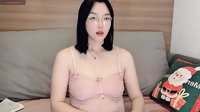 Snapshot of upoo7lt chatting on January 14, 2026, 4:27 am upoo7lt online show from January 14, 2026, 4:27 am