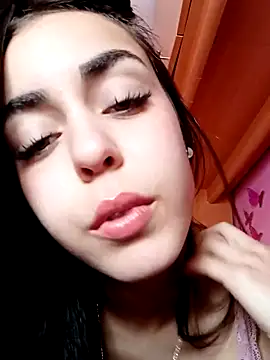 cotoncandyy online show from December 14, 2025, 2:00 pm