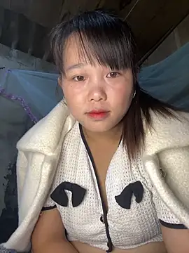 Snapshot of love_pusy09 chatting on December 20, 2025, 12:57 am love pusy09 online show from December 20, 2025, 12:57 am