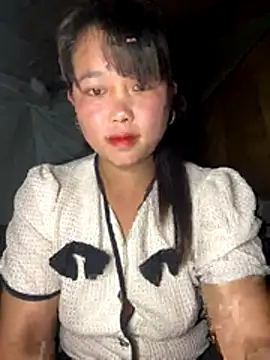 Snapshot of love_pusy09 chatting on December 22, 2025, 4:34 am love pusy09 online show from December 22, 2025, 4:34 am