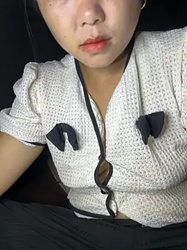 love pusy09 online show from October 24, 2025, 12:42 am