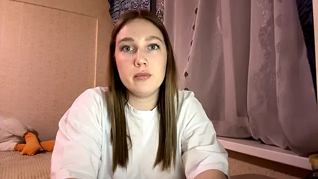 Snapshot of Mia_likez chatting on October 23, 2025, 1:10 pm Mia likez online show from October 23, 2025, 1:10 pm