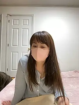 Snapshot of HONMONOHUUHU chatting on January 15, 2026, 1:36 pm HONMONOHUUHU online show from January 15, 2026, 1:36 pm