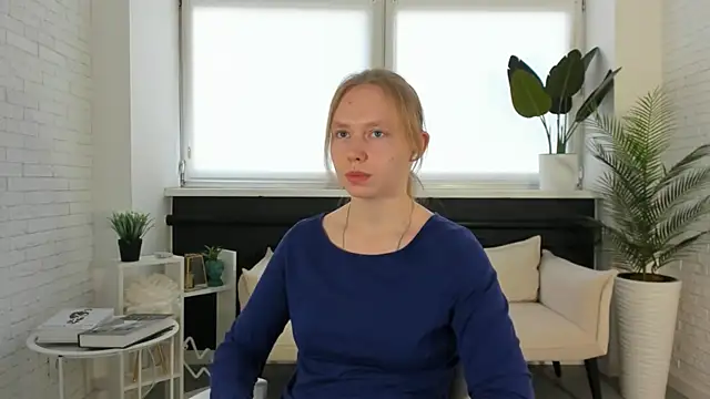 Snapshot of RessiePurtill chatting on October 23, 2025, 12:37 pm RessiePurtill online show from October 23, 2025, 12:37 pm