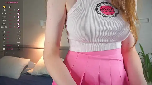 Snapshot of MegganKinson chatting on November 27, 2025, 5:19 am MegganKinson online show from November 27, 2025, 5:19 am