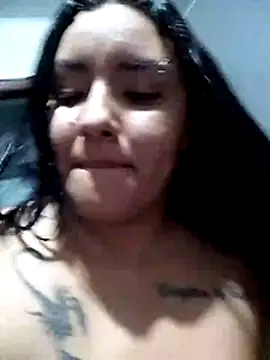 Snapshot of Jennifersbodyy chatting on November 30, 2025, 5:19 am Jennifersbodyy online show from November 30, 2025, 5:19 am