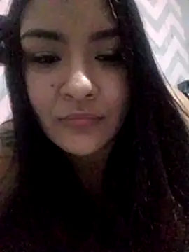 Snapshot of Jennifersbodyy chatting on November 24, 2025, 3:50 am Jennifersbodyy online show from November 24, 2025, 3:50 am