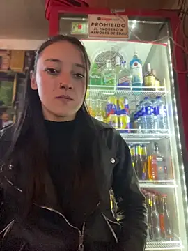 Lia  white online show from November 14, 2025, 3:54 am