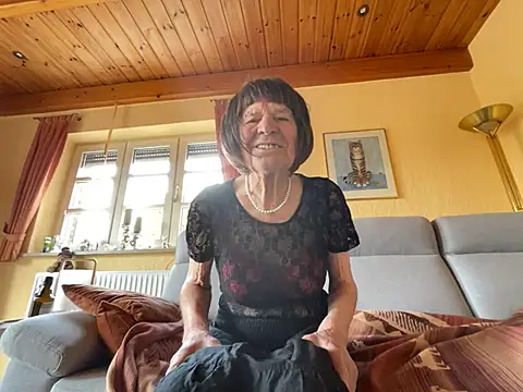 Dorle45 online show from April 24, 2026, 6:26 am