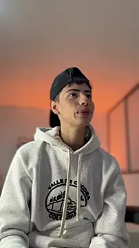 Snapshot of Sebastian_Reed chatting on February 18, 2026, 5:27 am Sebastian Reed online show from February 18, 2026, 5:27 am