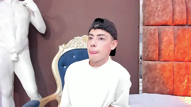 Snapshot of Sebastian_Reed chatting on January 11, 2026, 11:55 pm Sebastian Reed online show from January 11, 2026, 11:55 pm