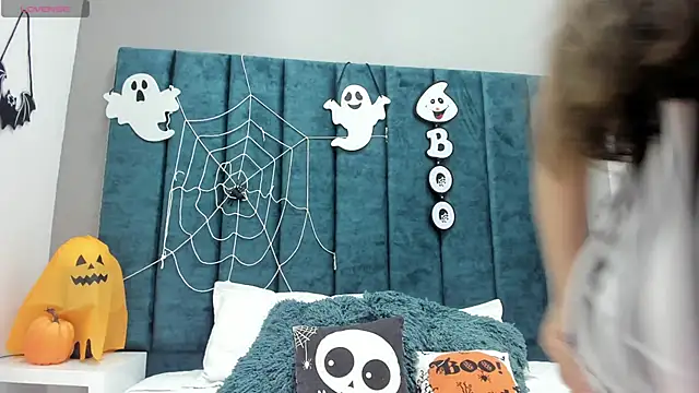 Snapshot of Videl_Star chatting on November 4, 2025, 11:36 am Videl Star online show from November 4, 2025, 11:36 am