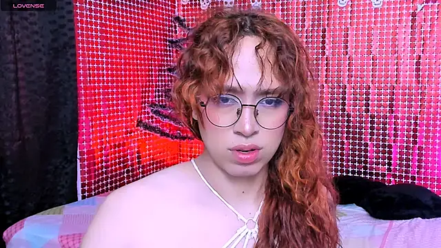 AdelineEsposito online show from January 9, 2026, 1:51 pm