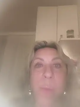 Snapshot of Anabel-455 chatting on December 3, 2025, 5:23 pm Anabel-455 online show from December 3, 2025, 5:23 pm