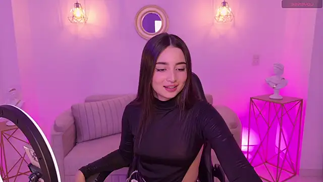 Snapshot of Ariana_Monroe01 chatting on November 14, 2025, 3:54 am Ariana Monroe01 online show from November 14, 2025, 3:54 am