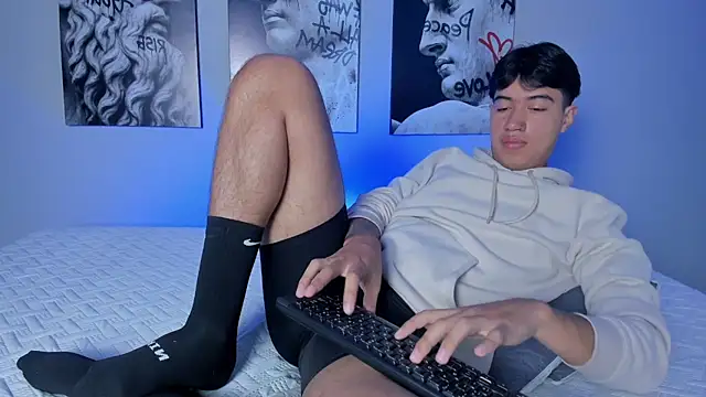 Snapshot of PabloCast_ chatting on November 27, 2025, 1:22 pm PabloCast online show from November 27, 2025, 1:22 pm