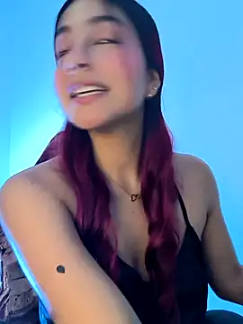 SofiCastro09  online show from November 3, 2025, 1:55 am