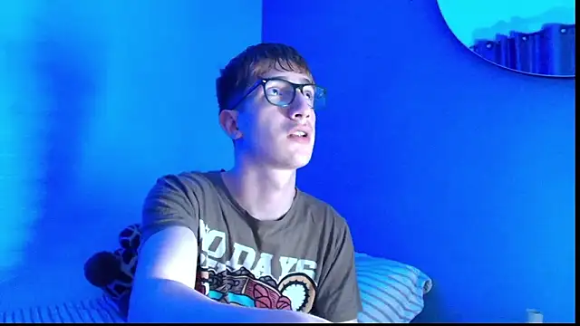 Snapshot of Erick_Taylor3 chatting on February 3, 2026, 8:36 pm Erick Taylor3 online show from February 3, 2026, 8:36 pm