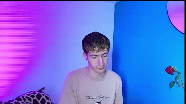 Snapshot of Erick_Taylor3 chatting on February 15, 2026, 9:14 pm Erick Taylor3 online show from February 15, 2026, 9:14 pm