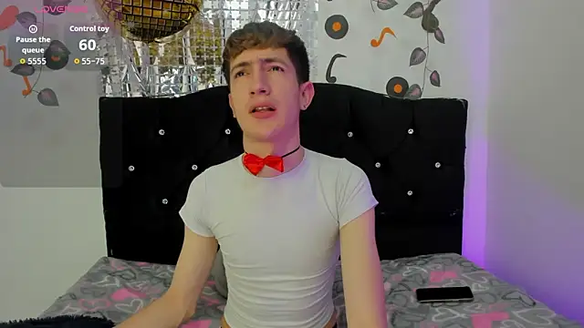 Snapshot of Erick_Taylor3 chatting on October 27, 2025, 5:36 pm Erick Taylor3 online show from October 27, 2025, 5:36 pm