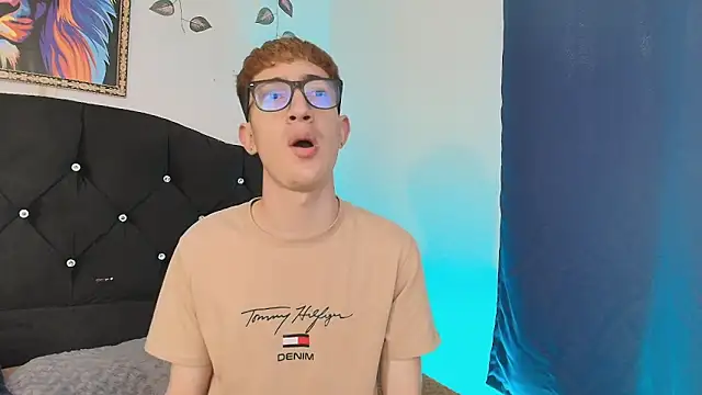 Snapshot of Erick_Taylor3 chatting on December 5, 2025, 5:55 pm Erick Taylor3 online show from December 5, 2025, 5:55 pm